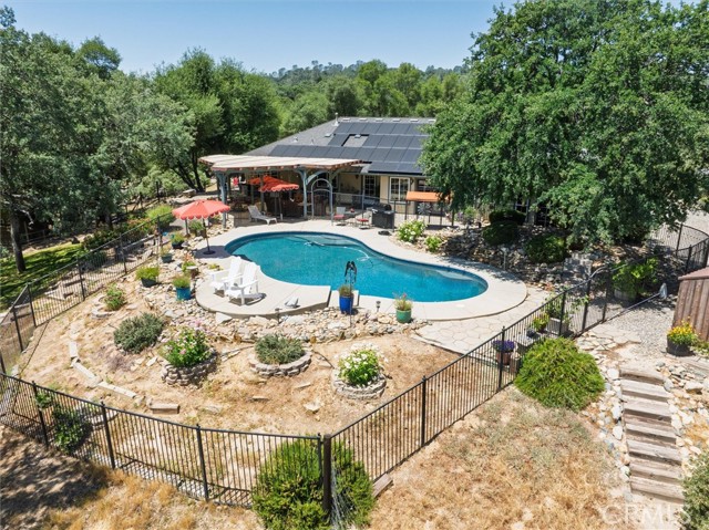 Detail Gallery Image 4 of 62 For 45740 Green Lake Ct, Coarsegold,  CA 93614 - 4 Beds | 3 Baths