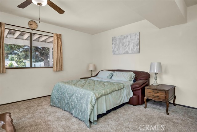 7846 Alston Way, Lucerne CA: https://media.crmls.org/medias/1528ca2c-7afe-43c9-a778-00c9b34114c2.jpg