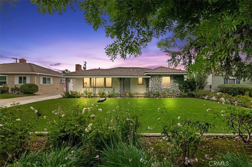412 S Old Ranch