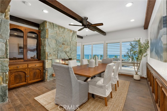 504 Avenida De La Riviera, San Clemente CA: https://media.crmls.org/medias/1529f933-6da9-488e-8e11-a8f1e391e712.jpg