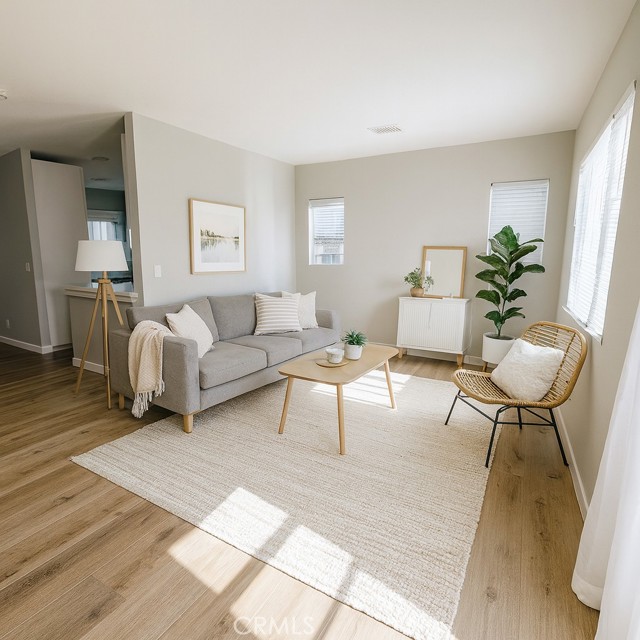 Detail Gallery Image 3 of 12 For 4033 Linwood Pl, Riverside,  CA 92506 - 2 Beds | 2 Baths