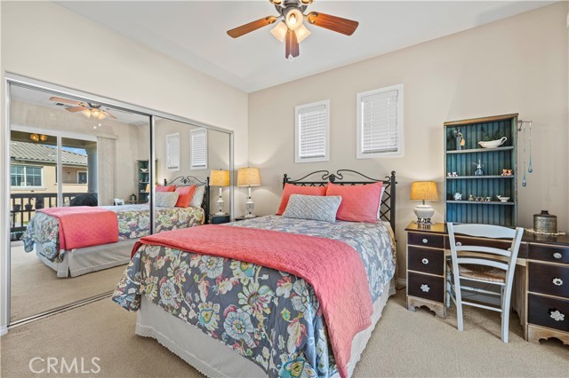 Detail Gallery Image 30 of 43 For 23941 Brescia Dr, Valencia,  CA 91354 - 2 Beds | 2 Baths
