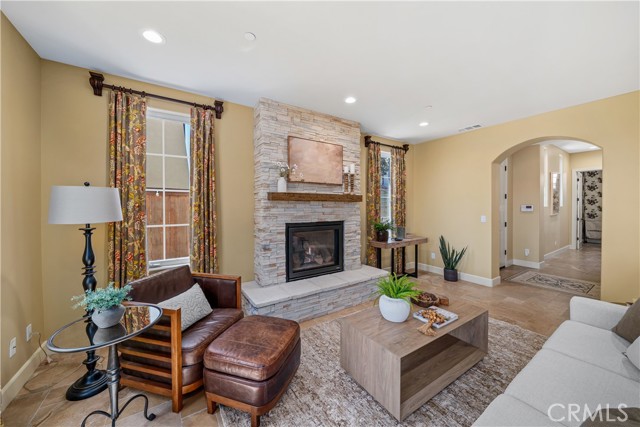 Detail Gallery Image 10 of 51 For 3066 Calle Malva, San Luis Obispo,  CA 93401 - 3 Beds | 3/1 Baths