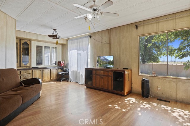 Detail Gallery Image 29 of 74 For 15374 Gaskell Road, Rosamond,  CA 93560 - 4 Beds | 4 Baths