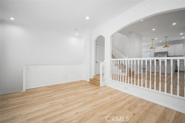 5740 S Glennie Lane, Los Angeles CA: https://media.crmls.org/medias/152b8a74-8d15-41c4-a1db-a4c73bdb97d9.jpg