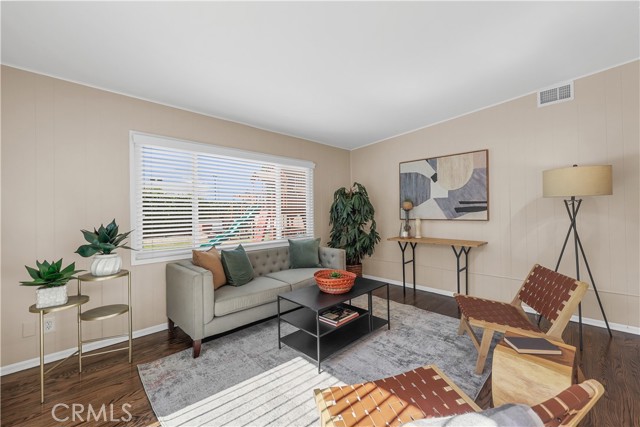 Detail Gallery Image 10 of 37 For 1840 W Southgate Ave, Fullerton,  CA 92833 - 3 Beds | 2 Baths