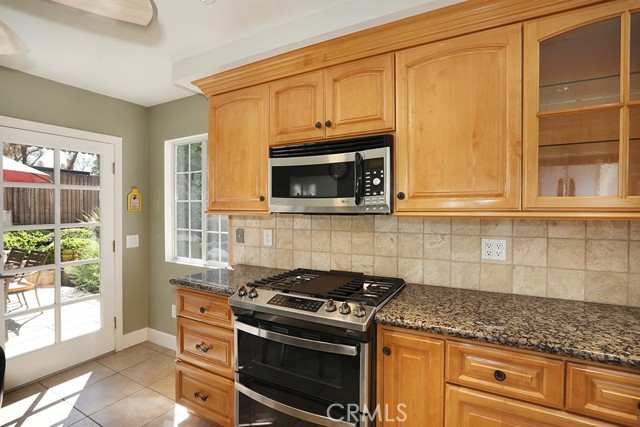 238 Hilltop Lane, Brea CA: https://media.crmls.org/medias/152cc5be-8a54-4e46-a335-05796b60b141.jpg