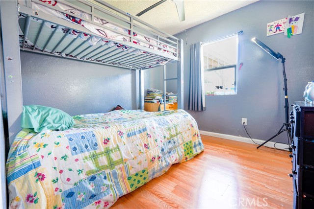 2312 Flores Street, San Bernardino CA: https://media.crmls.org/medias/152d83e9-c2f4-41e1-92e6-0083be2cf4a6.jpg