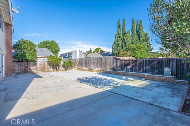 Detail Gallery Image 29 of 31 For 4 Carrol Ave, Irvine,  CA 92614 - 4 Beds | 2/1 Baths