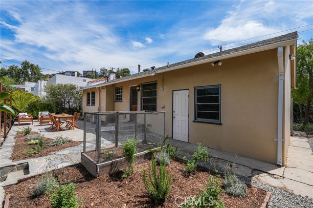 Detail Gallery Image 35 of 50 For 1901 Phillips Way, Los Angeles,  CA 90042 - 2 Beds | 1 Baths