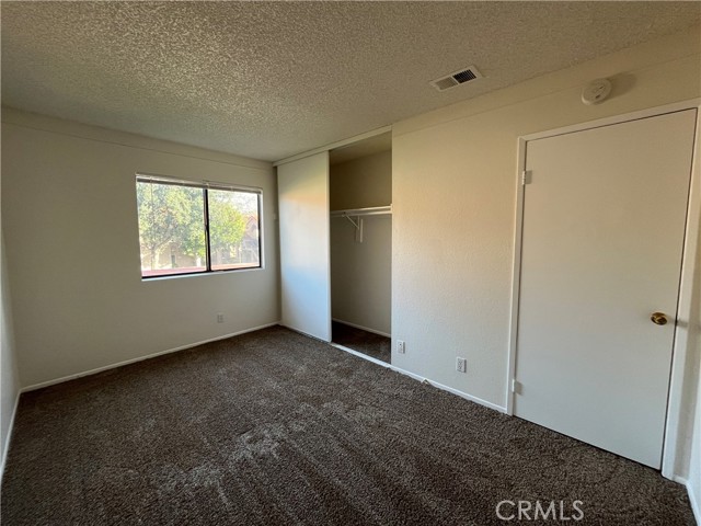 Detail Gallery Image 12 of 22 For 2362 Oak Haven, Simi Valley,  CA 93063 - 4 Beds | 2/1 Baths