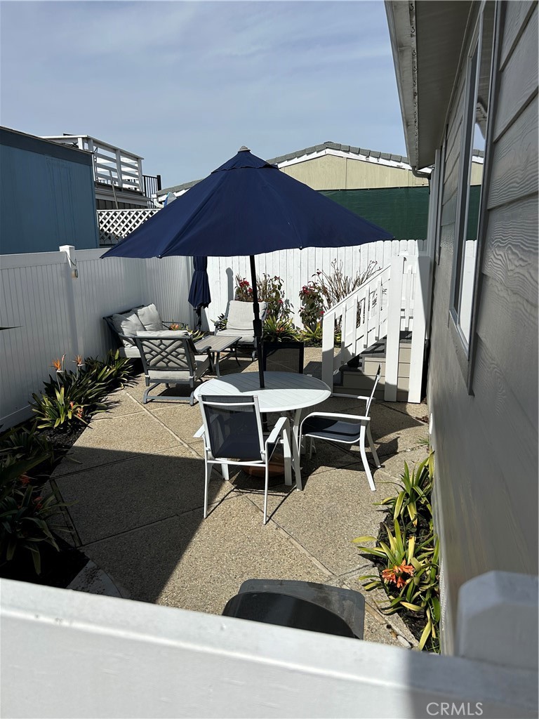 MLS #OC25043725 img 4