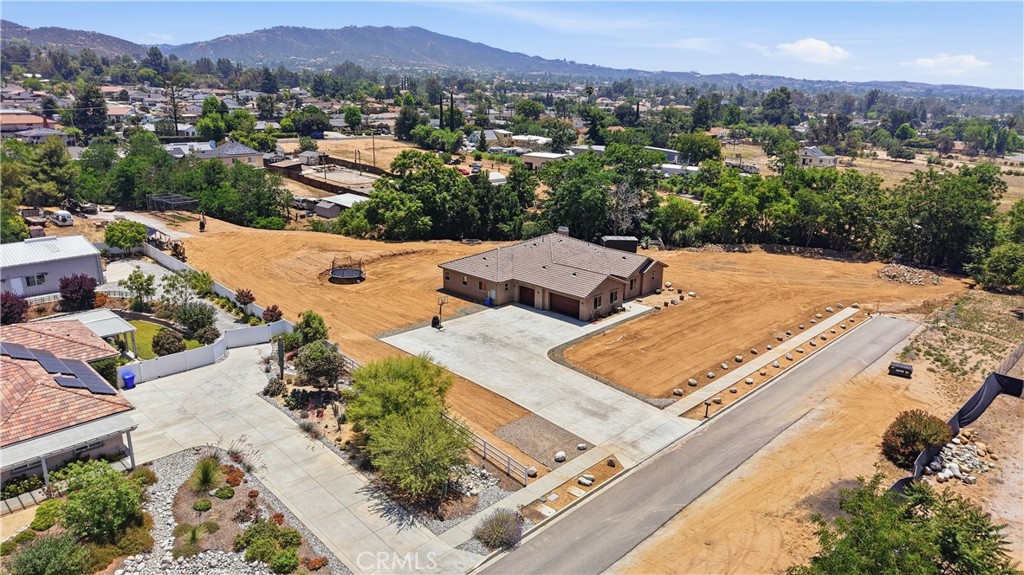 12865 Custer