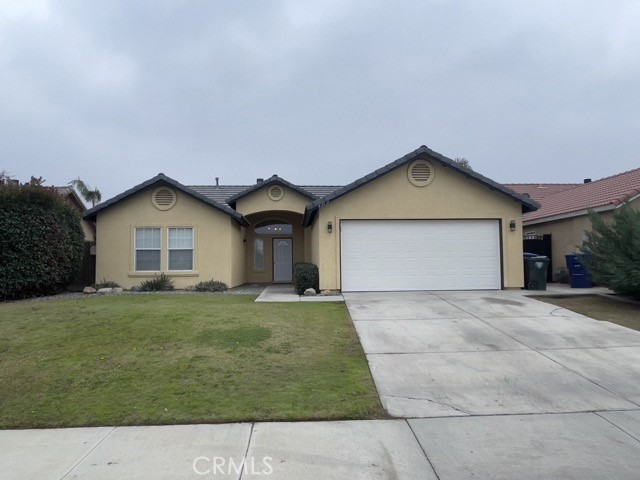 Detail Gallery Image 2 of 34 For 4319 Serene Oak Dr, Bakersfield,  CA 93313 - 4 Beds | 2 Baths