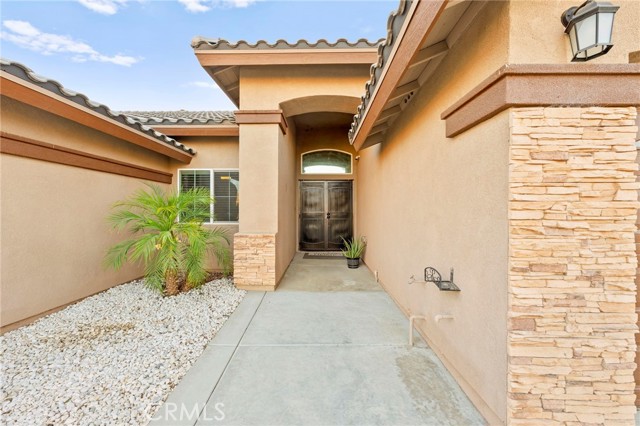242 Lipizzan Drive, San Jacinto CA: https://media.crmls.org/medias/153196a1-0ddd-4c3b-baf8-63ca851bbc21.jpg