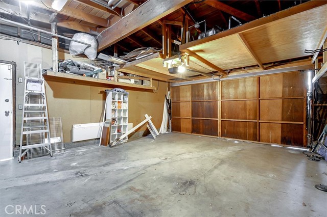 Detail Gallery Image 53 of 66 For 24216 Calvert St, Woodland Hills,  CA 91367 - 5 Beds | 3/1 Baths