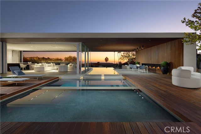 2460 Monaco Drive, Laguna Beach CA: https://media.crmls.org/medias/1532c142-ac2b-4638-8625-7d6f05747ccf.jpg