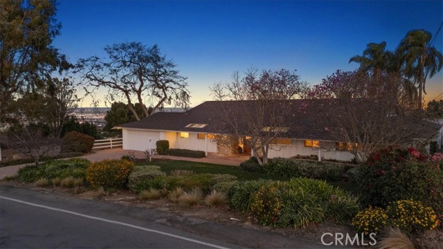 13 Chuckwagon Road, Rolling Hills, California 90274, 4 Bedrooms Bedrooms, ,3 BathroomsBathrooms,Residential,For Sale,Chuckwagon,PV24229255