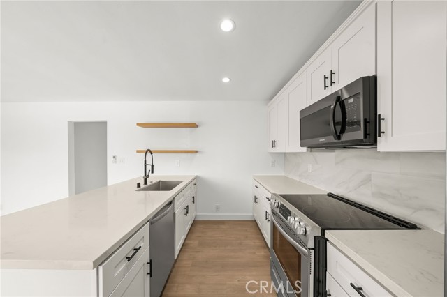 961 W 21st, San Pedro CA: https://media.crmls.org/medias/1534042b-c02d-4456-9fb6-0afdbf3f252e.jpg