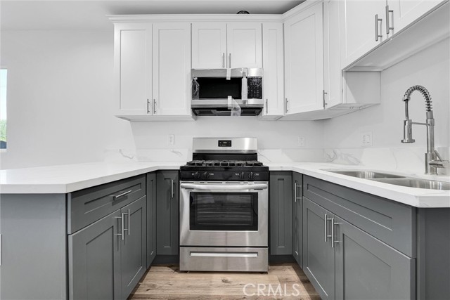 Detail Gallery Image 7 of 21 For 1020 Dennis #B,  Simi Valley,  CA 93065 - 1 Beds | 1 Baths