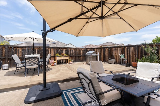 29222 Woodbridge Street, Lake Elsinore CA: https://media.crmls.org/medias/1536204c-ed87-4608-994b-77203b572601.jpg