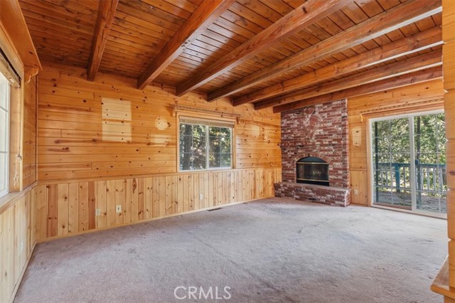 107 Pine Ridge, Crestline, CA 92325