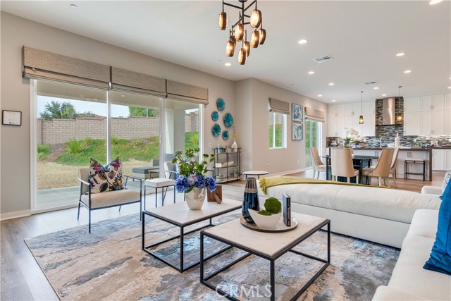 Detail Gallery Image 7 of 39 For 6509 Canyon Oaks Dr, Simi Valley,  CA 93063 - 5 Beds | 5/1 Baths