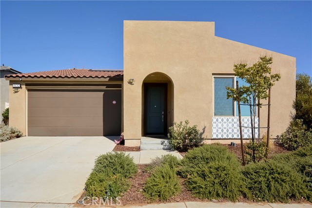 1532 Sky Vista Way, Beaumont CA: https://media.crmls.org/medias/1537ca2d-5ebe-44a9-ae3d-9d52c6298fe6.jpg