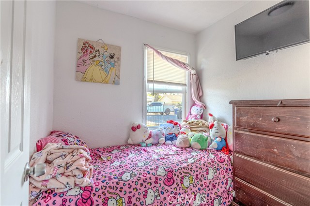 Detail Gallery Image 9 of 16 For 919 N Illinois Ave, Colton,  CA 92324 - 2 Beds | 1 Baths