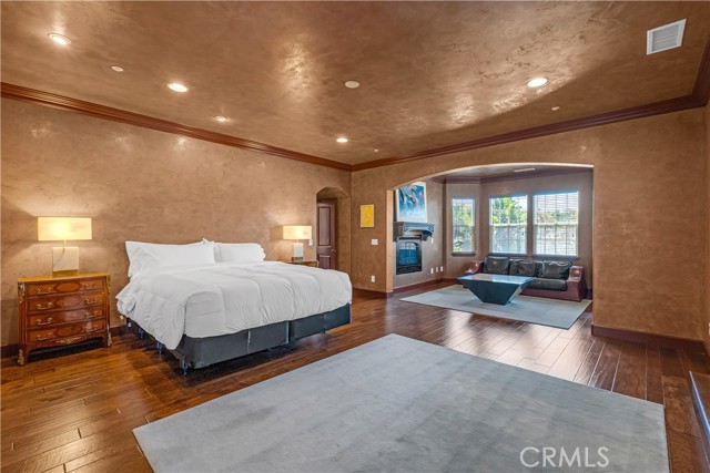 780 W Aster Place, Santa Ana CA: https://media.crmls.org/medias/1538fe69-515b-4508-960f-8abcfbc61822.jpg