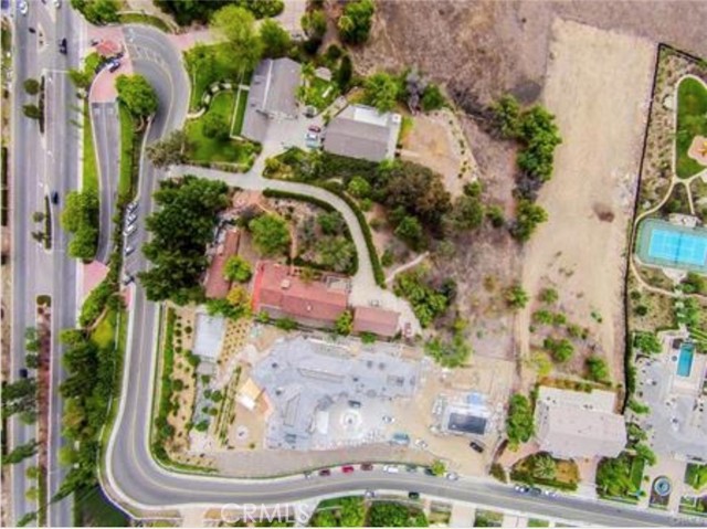 Detail Gallery Image 14 of 17 For 24030 Shotgun Ln, Diamond Bar,  CA 91765 - 4 Beds | 3 Baths