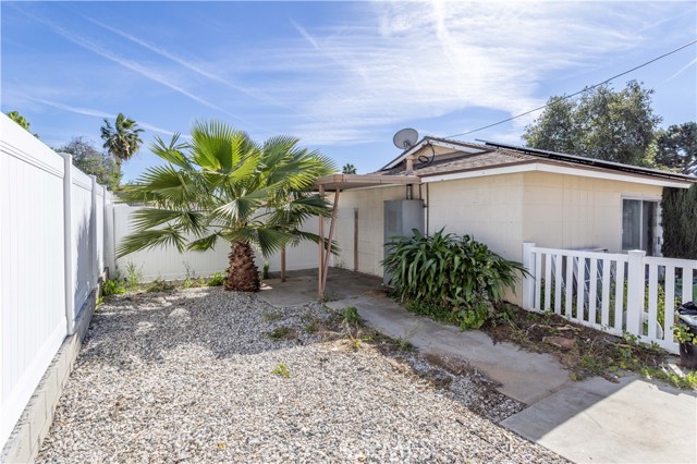 Detail Gallery Image 48 of 74 For 9826 Columbus, North Hills,  CA 91343 - 7 Beds | 5/1 Baths