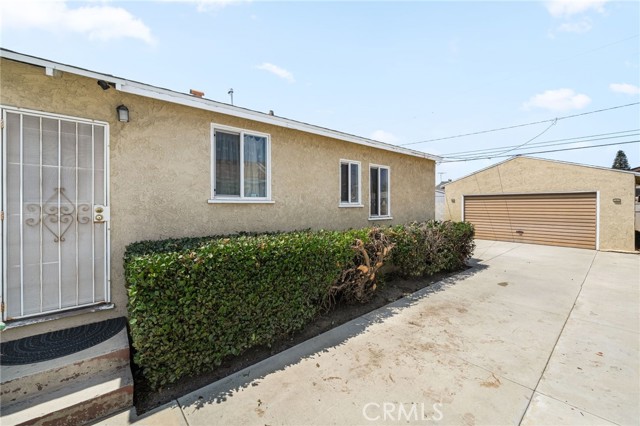 Detail Gallery Image 4 of 35 For 2553 E 219th Pl, Carson,  CA 90810 - 2 Beds | 1 Baths