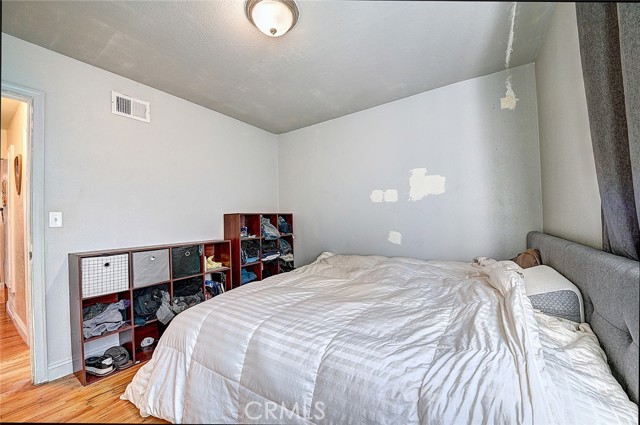 Detail Gallery Image 23 of 48 For 8297 E Carburton, Long Beach,  CA 90808 - 4 Beds | 2 Baths