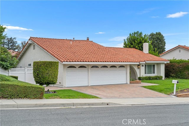 4077 Rousseau Lane, Palos Verdes Peninsula, California 90274, 3 Bedrooms Bedrooms, ,2 BathroomsBathrooms,Residential,For Sale,Rousseau,SB25236323