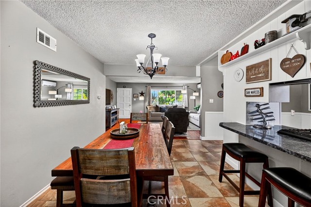 Detail Gallery Image 14 of 46 For 138 Terrace Ln, San Marcos,  CA 92069 - 4 Beds | 2 Baths