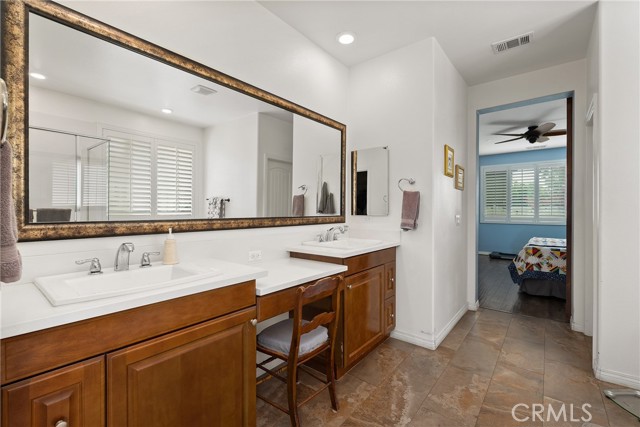 11484 Corte Cuyama, Jurupa Valley CA: https://media.crmls.org/medias/153d00ae-1c83-4422-90e9-92febcd0a14d.jpg