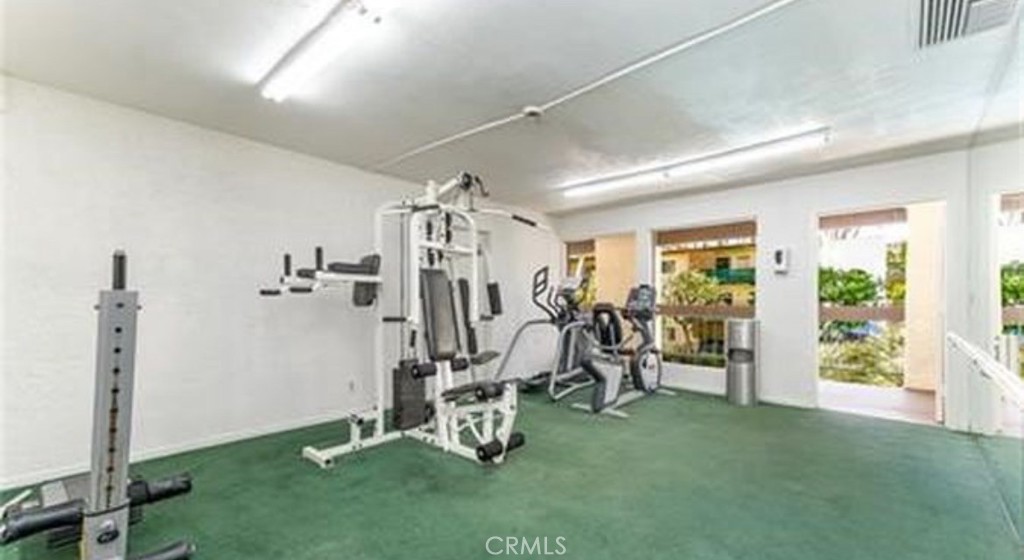 https://media.crmls.org/medias/153eacae-68ac-4235-8610-806c935b823e.jpg?preset=X-Large