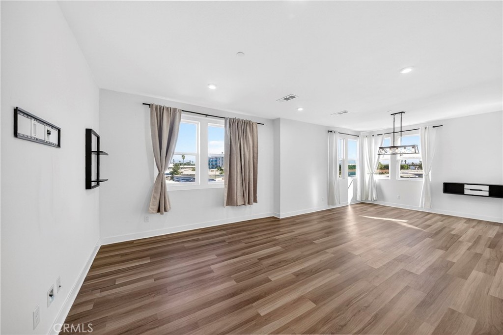 MLS #PW25271284 image #33