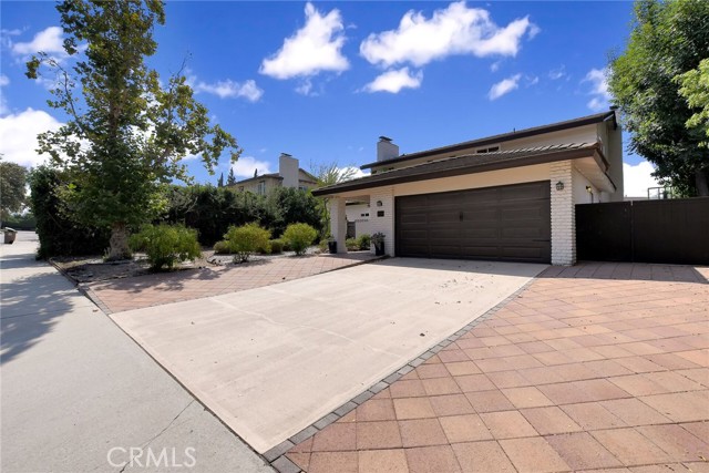 Detail Gallery Image 2 of 39 For 454 Mount Carmel Dr, Claremont,  CA 91711 - 4 Beds | 2/1 Baths