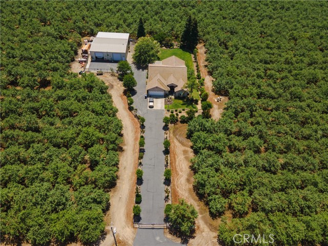 6839 Mercedes Avenue, Winton CA: https://media.crmls.org/medias/153faeb8-3491-441c-ad6e-784e5b6a49d5.jpg