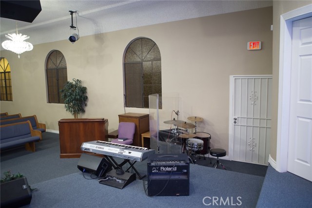  Commercial for Sale in Compton, California