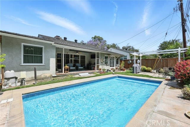 7604 Forest Avenue, Whittier CA: https://media.crmls.org/medias/154042c5-160c-46c0-8316-1c411937f236.jpg