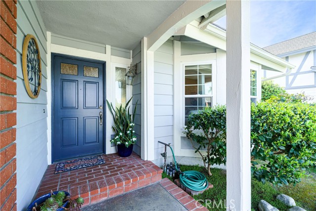 Detail Gallery Image 3 of 40 For 24772 Weyburn, Laguna Hills,  CA 92653 - 4 Beds | 2/1 Baths