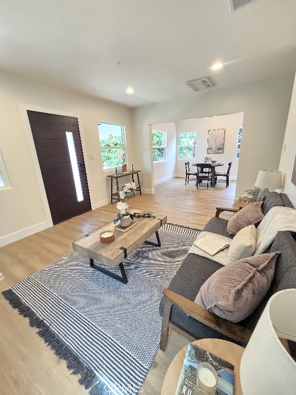 111 Monterey Road, South Pasadena CA: https://media.crmls.org/medias/1544e2d5-8775-45c4-9510-56929a6aeea0.jpg