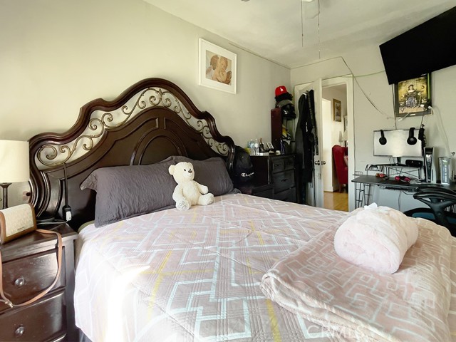 Detail Gallery Image 8 of 21 For 411 W Avenue 37, Los Angeles,  CA 90065 - 3 Beds | 1/1 Baths