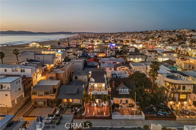 Detail Gallery Image 69 of 73 For 28 10th Ct (9th St Walkstreet), Hermosa Beach,  CA 90254 - – Beds | – Baths