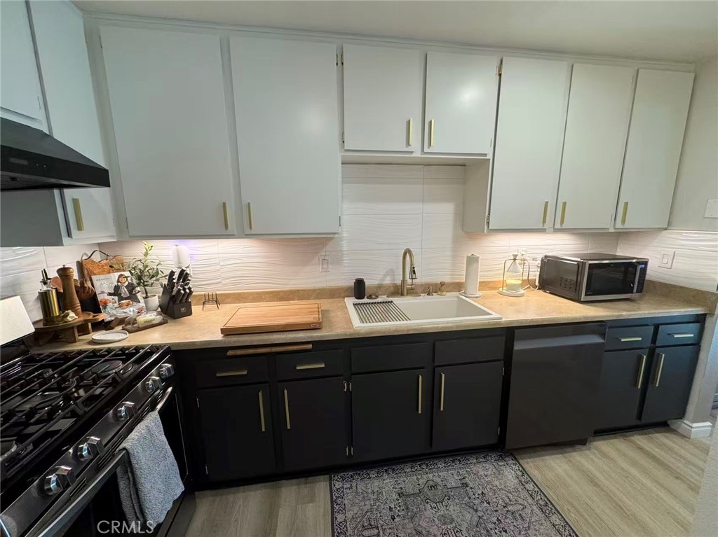 MLS #OC25280877 image #7