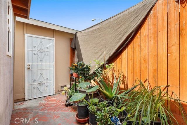 Detail Gallery Image 17 of 27 For 15940 Silvertip Ct, Fountain Valley,  CA 92708 - 1 Beds | 1 Baths