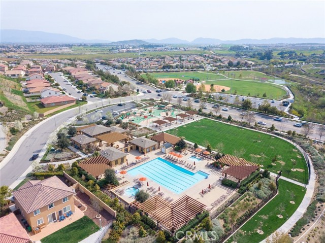 Detail Gallery Image 34 of 40 For 30517 Copper Rose, Murrieta,  CA 92563 - 4 Beds | 3/1 Baths